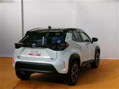 ヤリスクロス ハイブリッド Z