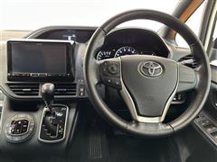 ヴォクシー ZS キラメキ