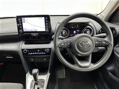 ヤリスクロス G