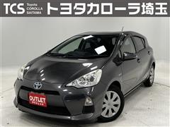 トヨタ　アクア G