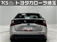 プリウス S
