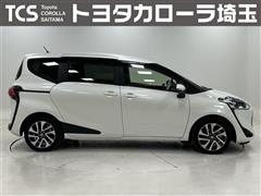 シエンタHEV ファンベースG クエロ