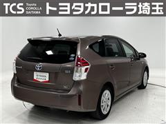 プリウスアルファ S