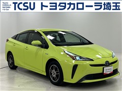 トヨタ プリウス S