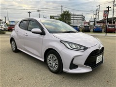 トヨタ　ヤリス Z