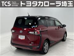 シエンタ HEV G クエロ