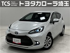 トヨタ　アクア Z