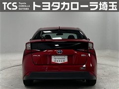 プリウス S