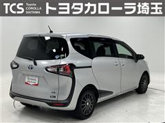 シエンタ HEV G クエロ