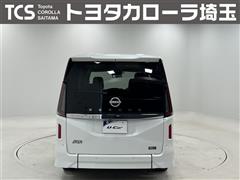 セレナWハイウェイスタースロープ