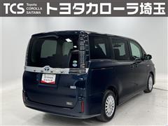 ヴォクシー HEV X