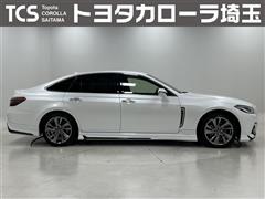 クラウン HEV RS