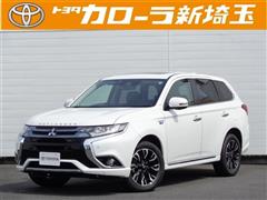 三菱 アウトランダーPHEV Gセーフティハ