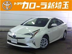 プリウス Sセーフティプラス