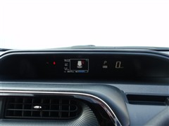 アクア Sスタイルブラック