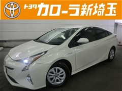 プリウス Sセーフティプラス