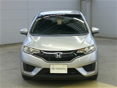 フィット 13G Fパッケージ