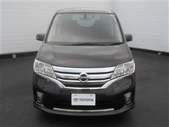 セレナ ハイウェイスター S-HV Vセ