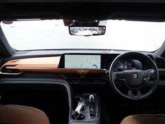 クラウンクロスオーバー RSアドバ