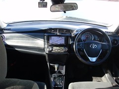 カローラアクシオ 1.5G