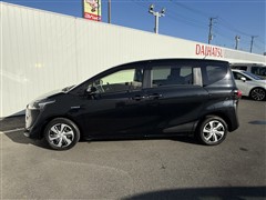 シエンタHEV G クエロ