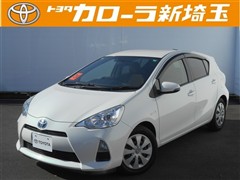 トヨタ アクア G