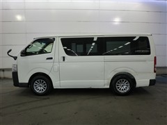 ハイエースバン DX