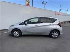 ノート E-パワー X