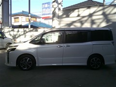 ヴォクシー ZSキラメキ3