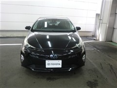 プリウス Sセーフティプラス