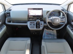 フリードHEV e:HEV クロススタ