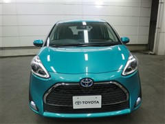 シエンタ HEV G クエロ