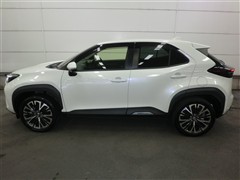 ヤリスクロスHEV Z