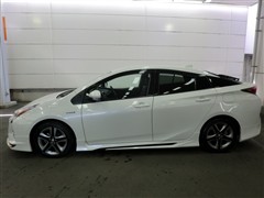 プリウス Aツーリングセレクション