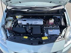 プリウス Sツーリングセレクション