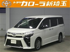 トヨタ ヴォクシー HEV ZSキラメキ3