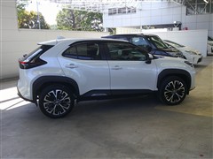 ヤリスクロス Z