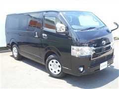 ハイエースV スーパーGLダークP2