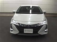 プリウスPHV A
