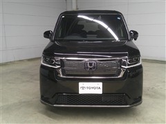 ステップワゴンE:HEVスパーダ