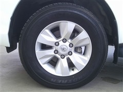 ハイラックス Z