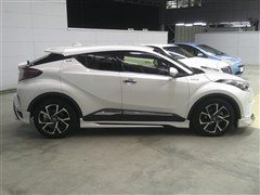 C-HR HEV G LEDエディショ