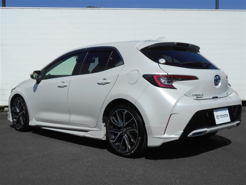 カローラスポーツHV 極美品 GZ4本タイヤ 走行距離3000km！ カローラスポーツ HEV G Z（334025543019）の中古車 | トヨタ認定中古