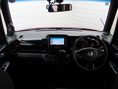 N-BOX カスタムG ターボL PK