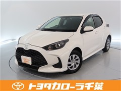 トヨタ ヤリス 1.0X