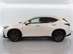 NX350h バージョンL