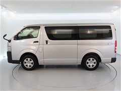 ハイエースバン DX