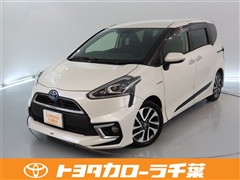 トヨタ シエンタ HV G クエロ