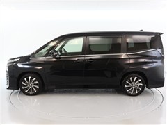 ヴォクシー HV S-Z