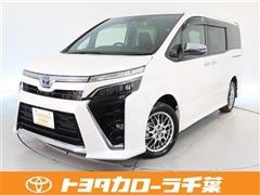 トヨタ ヴォクシー HV ZS キラメキ 3